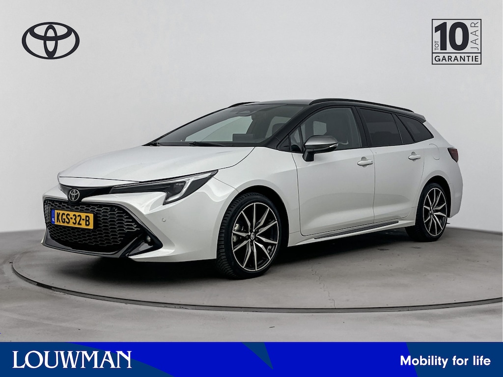 Toyota Corolla Touring Sports Hybrid 200 Business GR Sport Plus Limited | Parkeersensoren V+A | Stuur-Stoelverwarming |