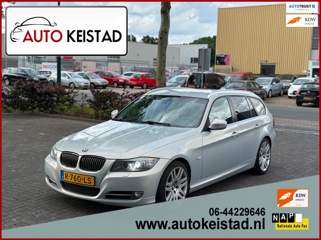 BMW 3-Serie Touring 318i TOURING XENON/LEDER/NAVIGATIE! NIEUWE DISTRIBUTIEKETTING!