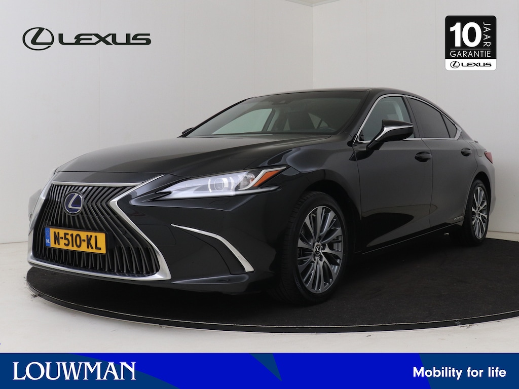 Lexus ES 300h Preference Line | 1ste Eigenaar | Dealer onderhouden | Stoel+Stuurverwarming | Blind Spot Monitor | LED Verlichting | Elektrisch Verstelbaar Stoelen | Schuif/Kantel Dak |