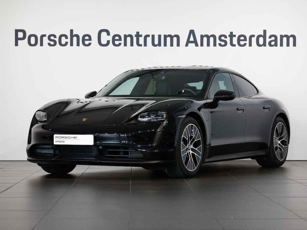 Porsche Taycan 