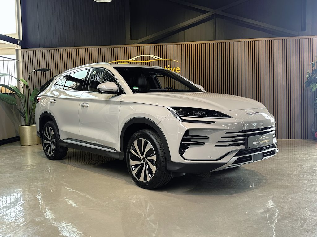 BYD Seal U 1.5 DM-i FWD Boost | Panoramadak | 360 Camera Full Opties Leder interieur Panorama Navigatie Aplle Carplay  BOUNDLESS CLOUD | EXCLUSIEVE KLEUR