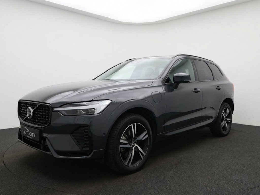 Volvo XC60 2.0 T8 AWD Plus Dark 455PK | Pano | Nappa Leder | Luchtvering | Trekhaak