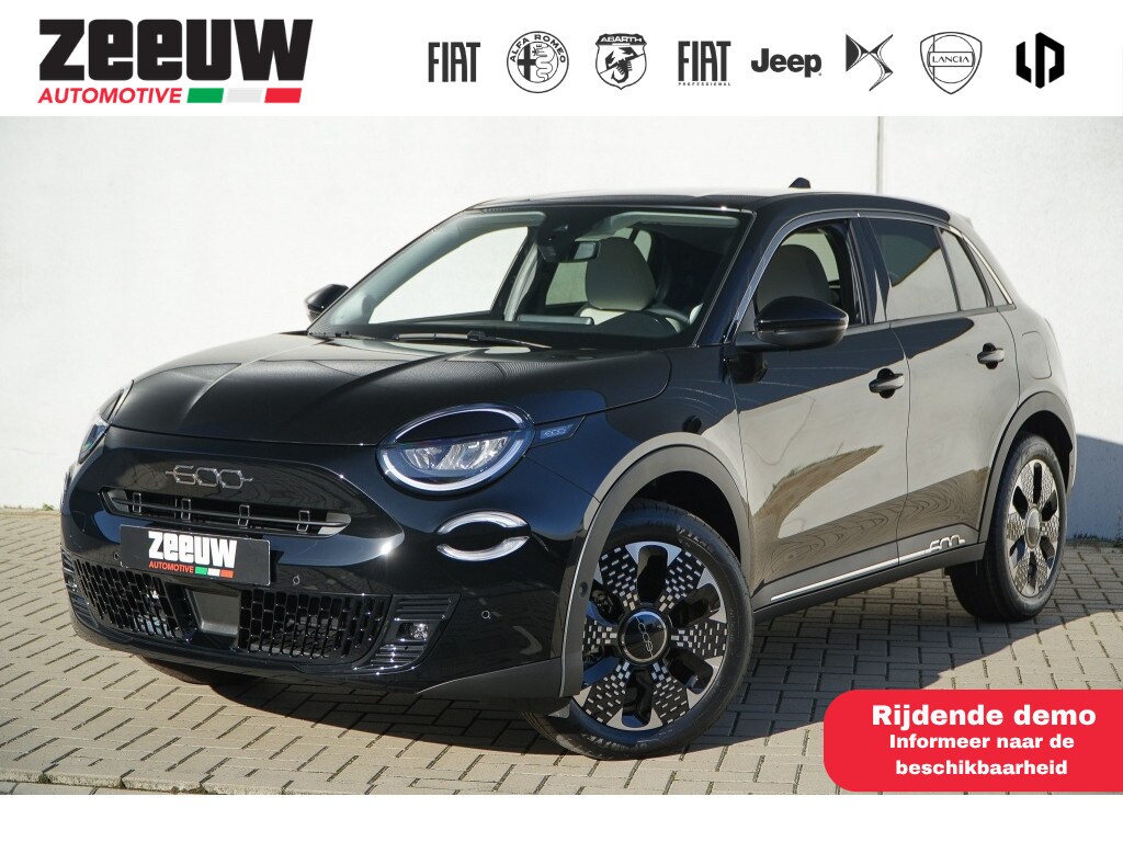 Fiat 600 600e La Prima 54 kWh | Leder | Navi | Camera | Carplay | 18"