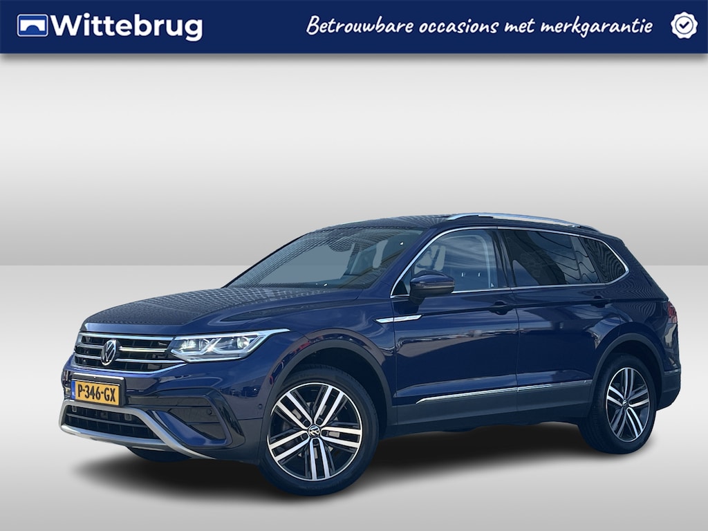 Volkswagen Tiguan Allspace 1.5 TSI Elegance / Panoramadak / Digitaal dashboard / Head-up display / Harman Kardon / Camera / 5 Zits / **