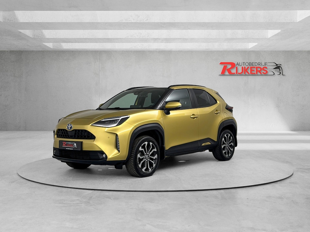 Toyota Yaris Cross 1.5 Hybrid Dynamic Automaat Panodak,Acc,Apple Carpl,Blis,Camera A,Climate Contr,HUD,Stoel+Stuur verwarm,Trekha