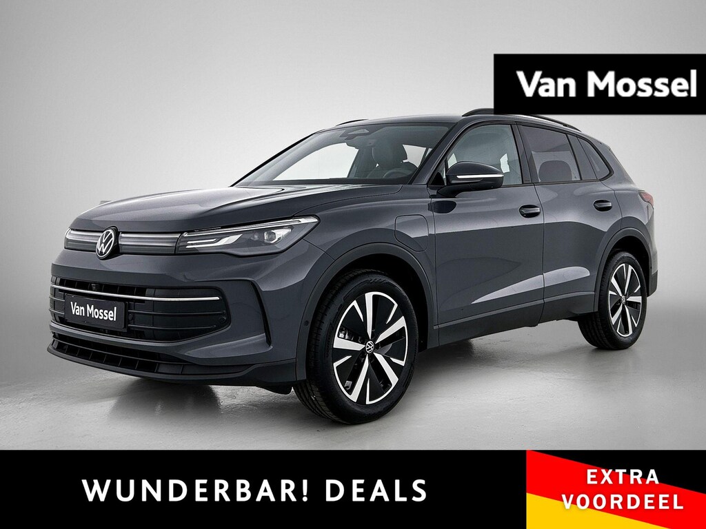 Volkswagen Tiguan 1.5 eHybrid Limited Edition 204 PK | Automaat | Navigatie | Trekhaak inklapbaar | 360 Camera | Apple CarPlay | Android Auto | Grootlichtassistent | Adaptive Cruise Control | Lane Assist | Side Assist | Climatronic |