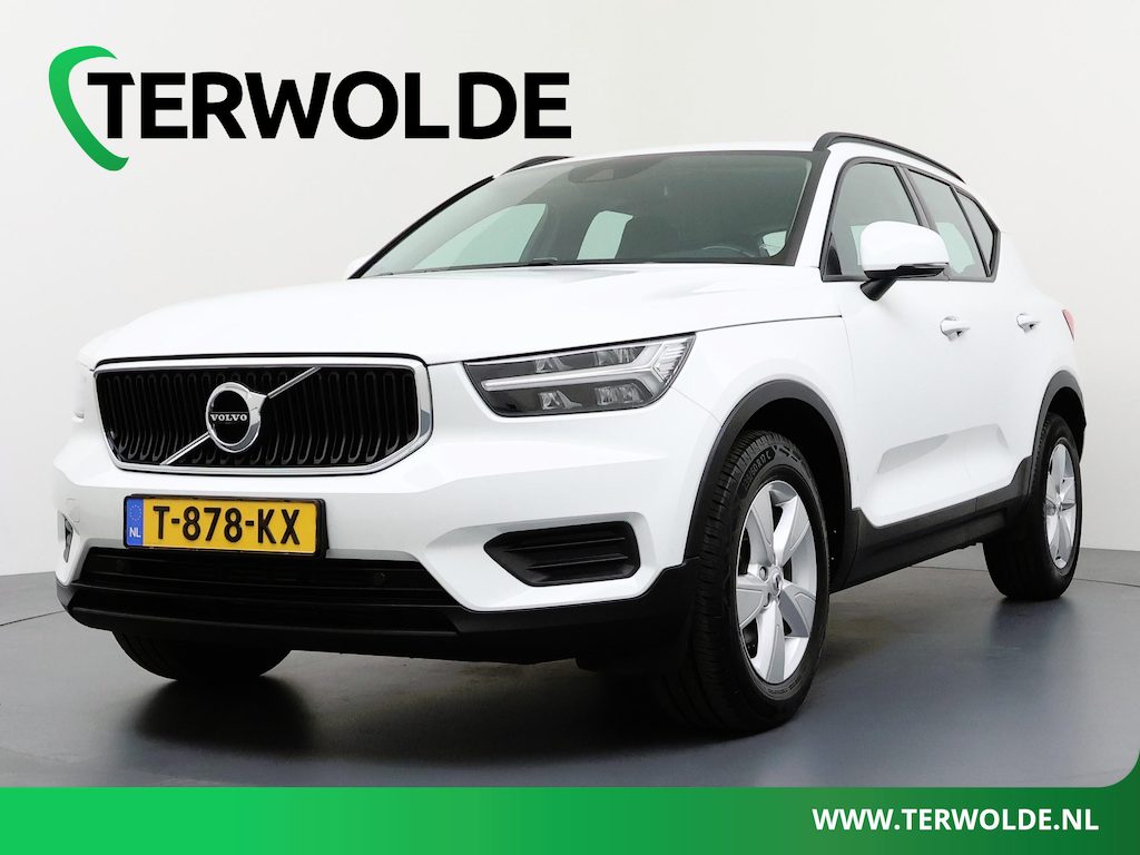 Volvo XC40 1.5 T3 | Trekhaak | Achteruitrijcamera | Stoelverwarming |