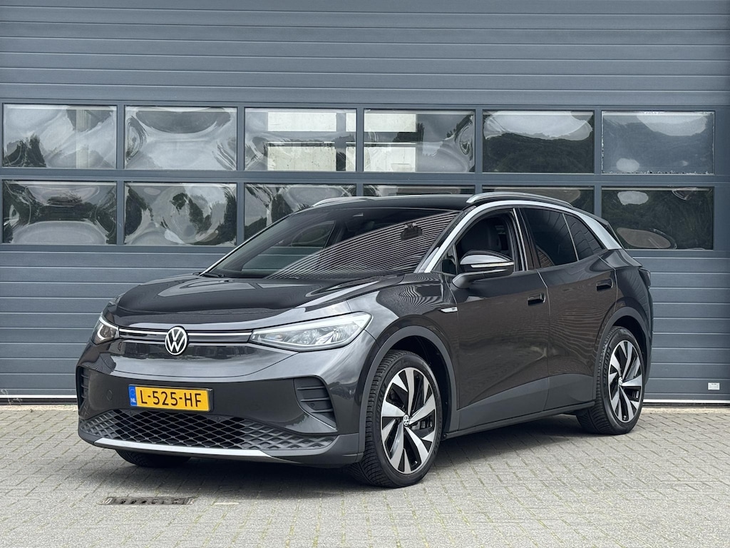 Volkswagen ID.4 FIRST 77 kWh (SOH 89%) I AUTOMAAT I TREKHAAK I WARMTEPOMP I P-CAMERA I STOELVERWARMING