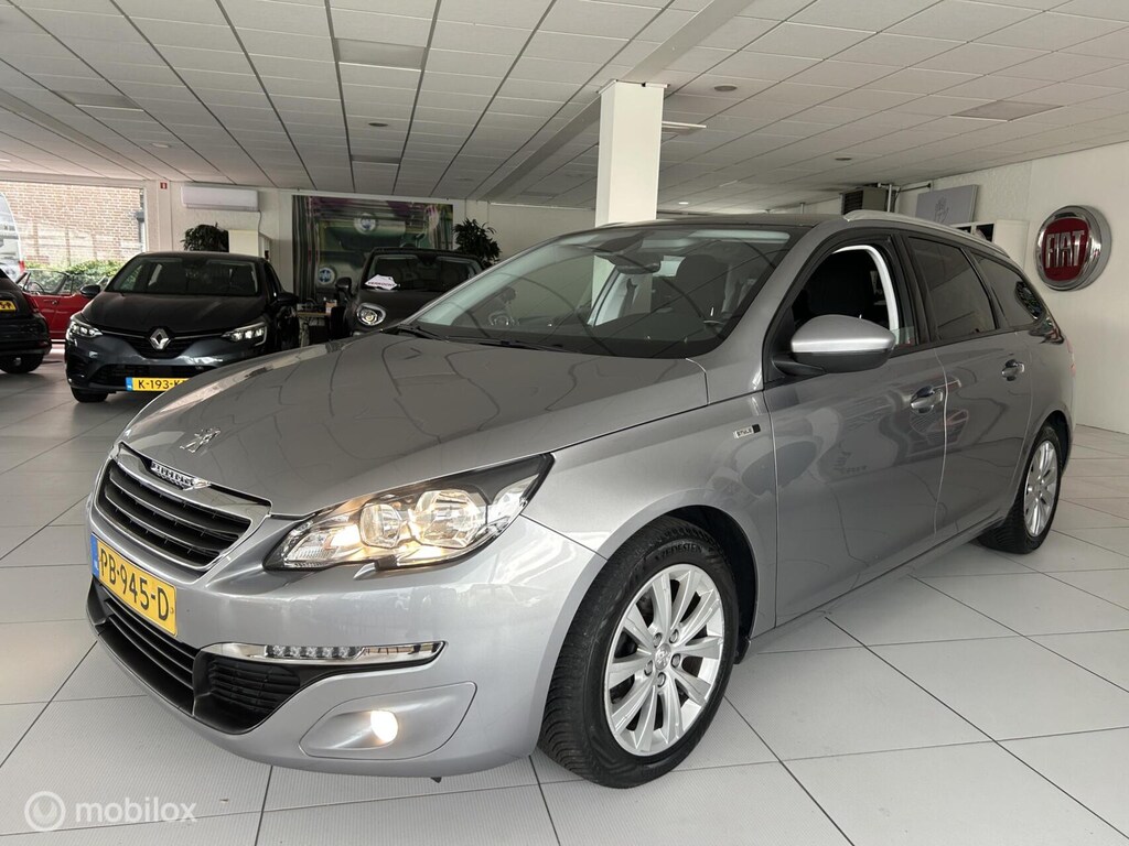 Peugeot 308 SW 1.2 110pk Style Distributie vervangen