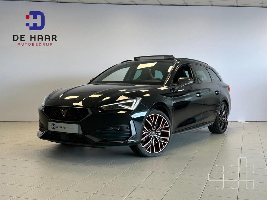 CUPRA Leon Sportstourer 1.4 TSI eHybrid VZ Cup - Carbon Kuipstoelen - Schuif/Kantel - Uniek in NL!