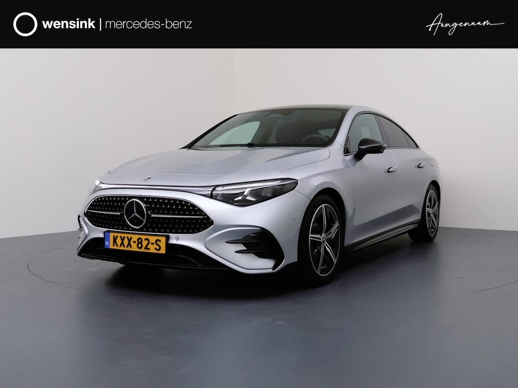 Mercedes-Benz CLA 180 Business Solution AMG | Premium Pakket | Superscreen | Night Pakket | Panoramadak | Trekhaak |