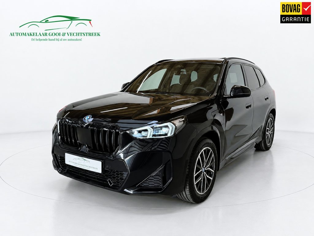 BMW X1 XDrive25e - Panorama - Trekhaak - Memory