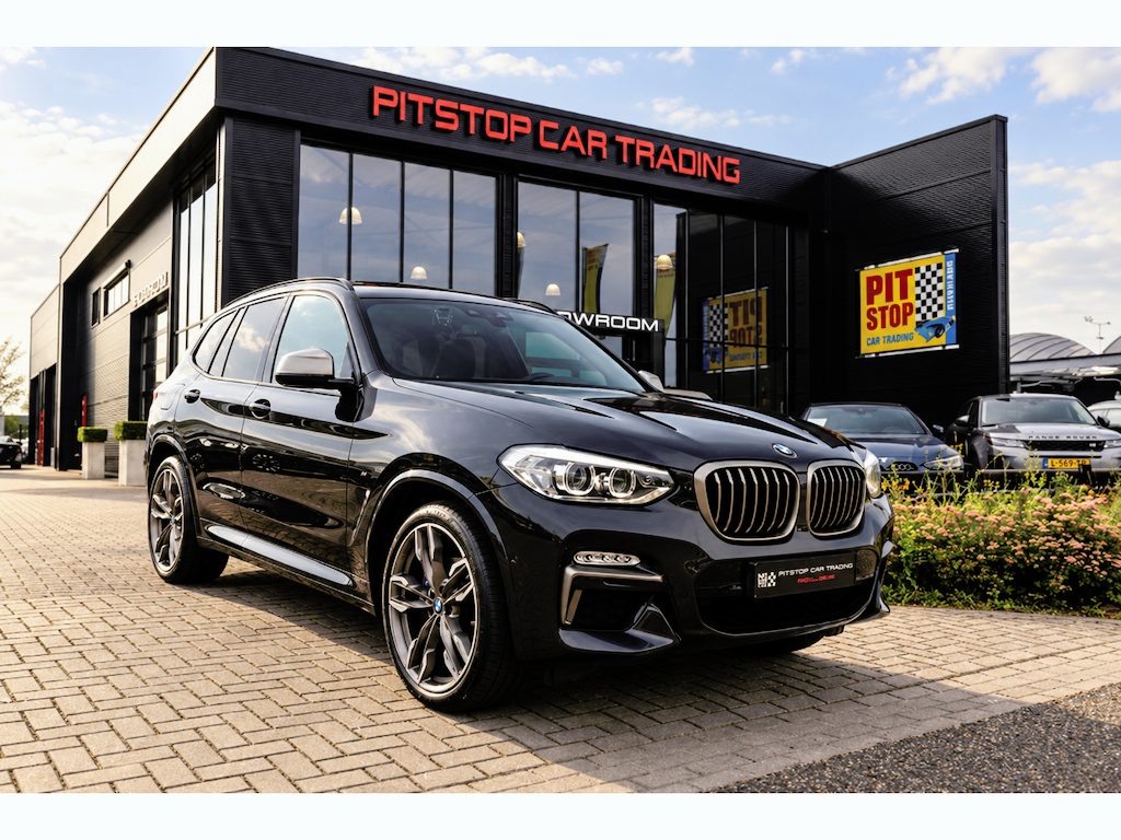 BMW X3 M40i xDrive High Executive, Pano, Trekhaak, Non-OPF, H&K Audio!