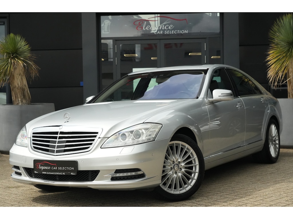 Mercedes-Benz S-klasse 350 Prestige | 306PK | Schuifdak | HarmanKardon | NightVision | Leder | Mercedes-Benz S-Klasse 350 Prestige 306 PK met 3.5 V6 benzinemotor, schuif/-kanteldak, Harman Kardon premium audio, NightVision, adaptieve cruise control, achteruitrijcamera, luchtvering, led