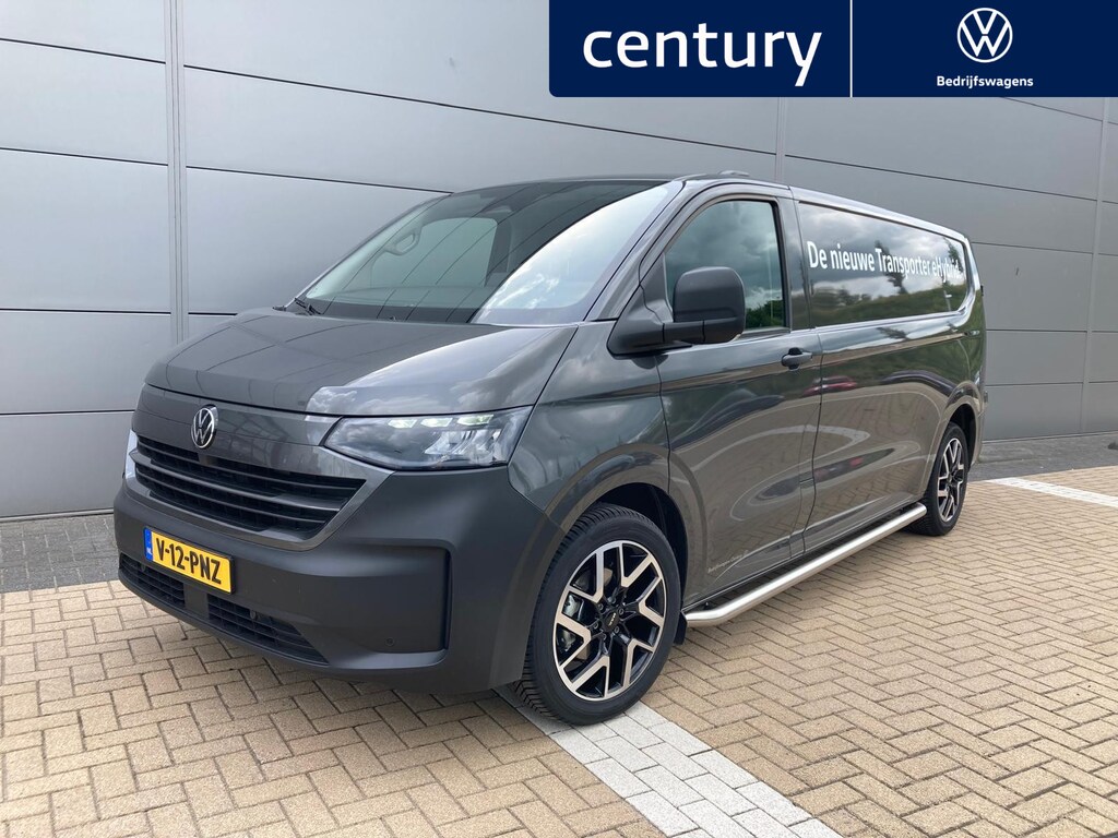 Volkswagen Transporter Bedrijfswagens Life L2 2.5 eHybrid 171 kW (233 pk) 3500 mm CVT | sidebars | betimmering | lichtmetalen velgen
