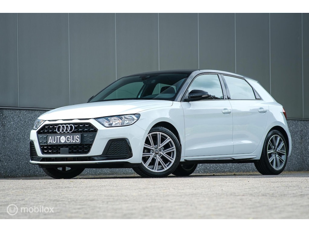 Audi A1 Sportback 25 TFSI Automaat S-Line | Virtual Cockpit | Two-tone | NAP NL auto | Dealer onderhouden | DAB | Rijklaarprijs |