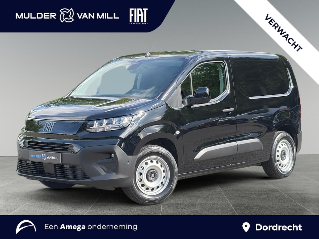 Fiat E-Doblò L1 50 kWh 136pk | 8 jaar garantie | 0% financial lease | 2-zits | Houten afwerking laadruimte | NAVI | Apple Carplay | Android Auto | Multimedia | Digital cockpit | Stuurwielbediening | Achteruitrijcamera | Parkeersensoren voor en achter | Dode hoek detectie | Licht- en regensensor | Mistlampen | Elektrisch inklapbare spiegels | Stoelverwarming | van €31.925 voor €27.795 ex. BTW rijklaar