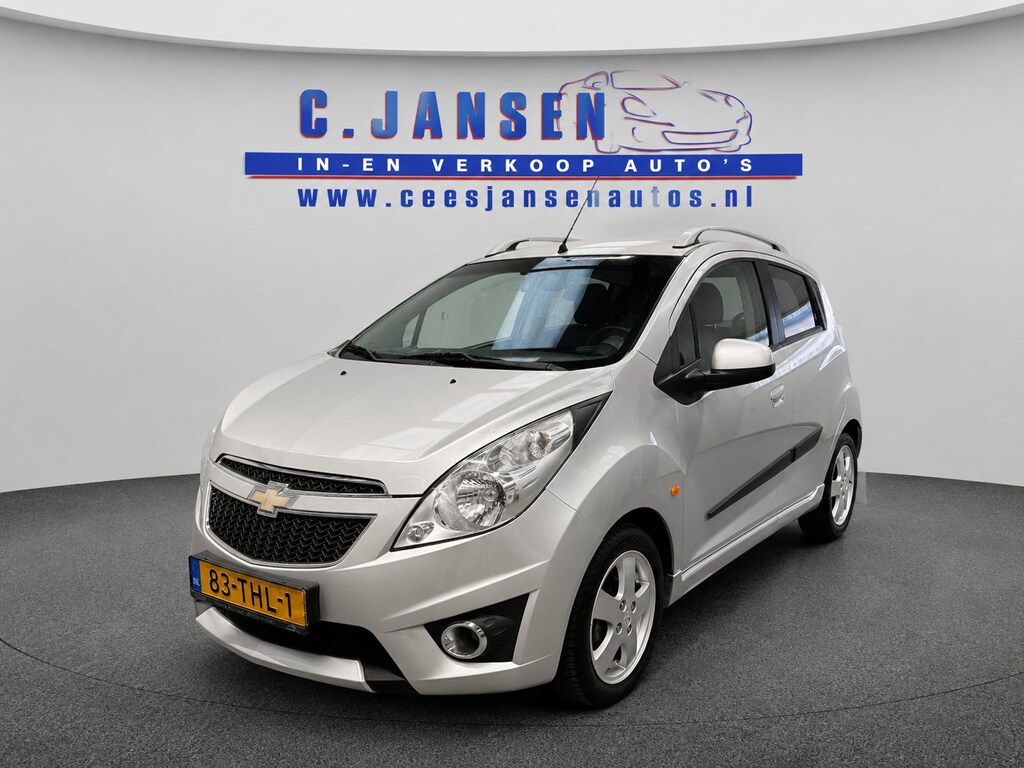 Chevrolet Spark 1.2 16V LTZ Nette auto! | Airco (automatisch) | Lederen stuurwiel | Licht metalen velgen 15"