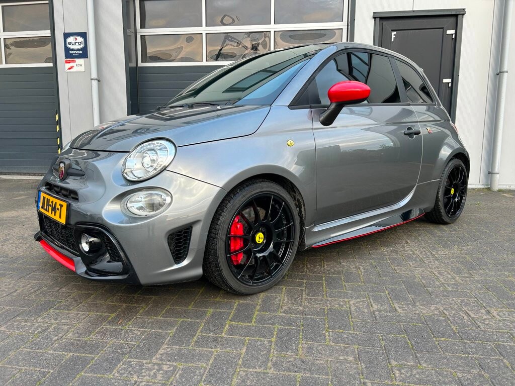 Fiat 500 1.4 Abarth Competizione 180pk | Carbon Sabelt | Technische top staat | Uniek
