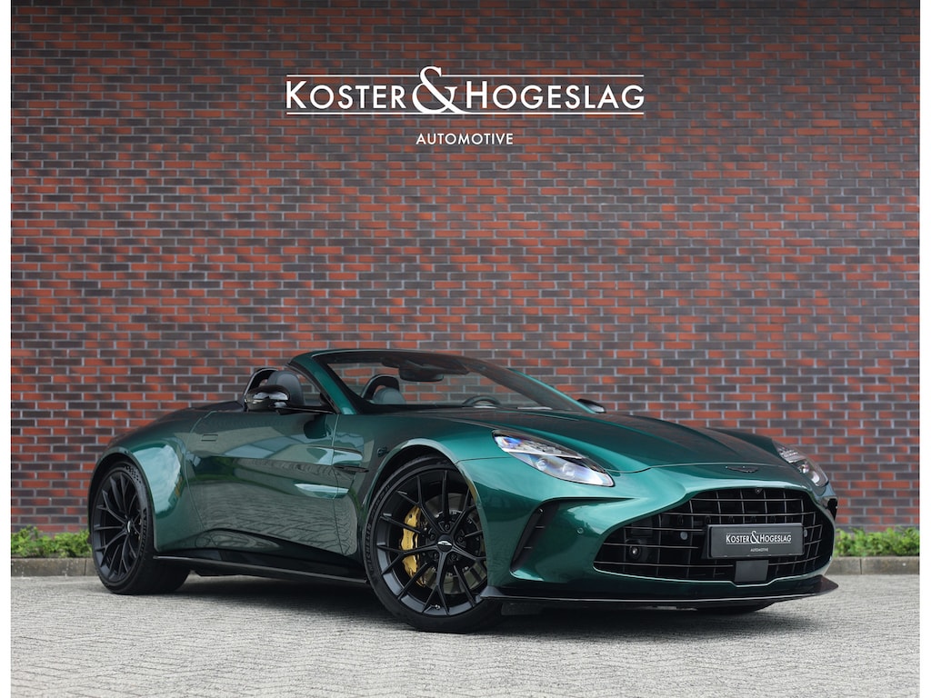 Aston Martin V8 Vantage Roadster 4.0 | Malachite - Bowers & Wilkins