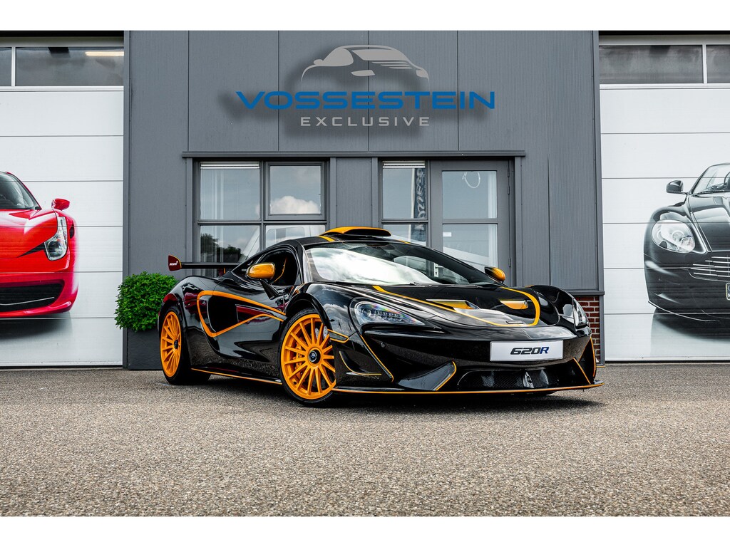 McLaren 620R 3.8 V8 / 1 of 225 / MSO R Pack / Bowers & Wilkins / MSO Defined Carbon Fibre / McLaren Track Telemetry