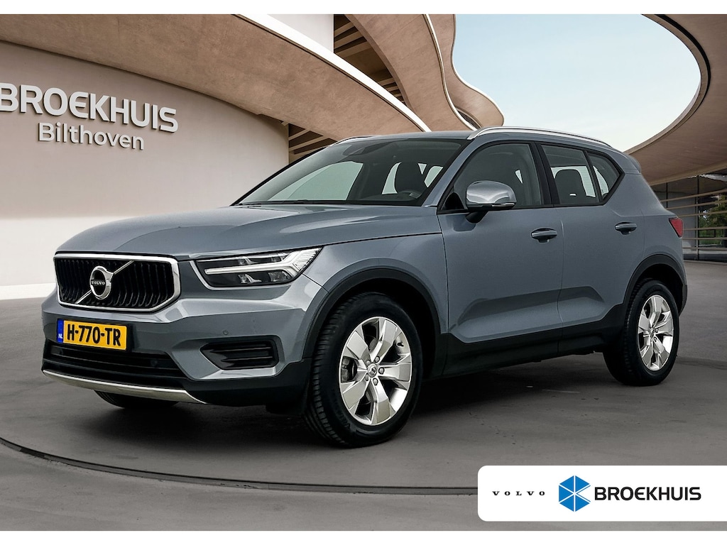 Volvo XC40 2.0 T4 Momentum Pro | Trekhaak | Lederen bekleding | PDC V+A en Camera | Harmen & Kardon | Elektrische achterklep |