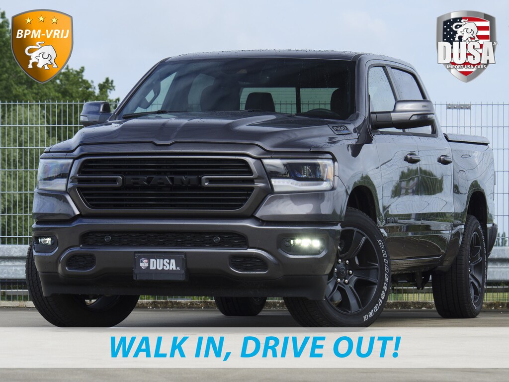 Dodge Ram 1500 | Laramie Sport | 5.7 V8 | HEMI | 4x4 | Crew Cab Panoramadak | Leder | Uconnect touchscreen | Nieuw binnen!