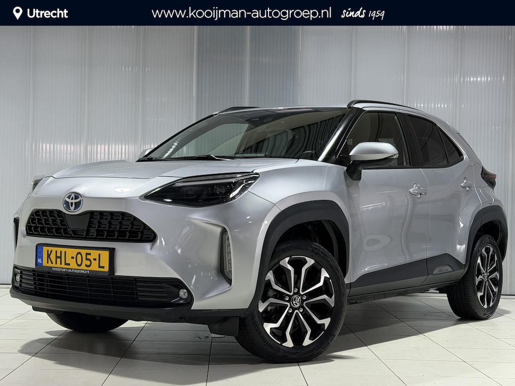 Toyota Yaris Cross 1.5 Hybrid 115 Dynamic Navigatie, LED, Lichtmetalen velgen, Smart Key, Achteruitrijcamera, Privacy glass, Hoge instap
