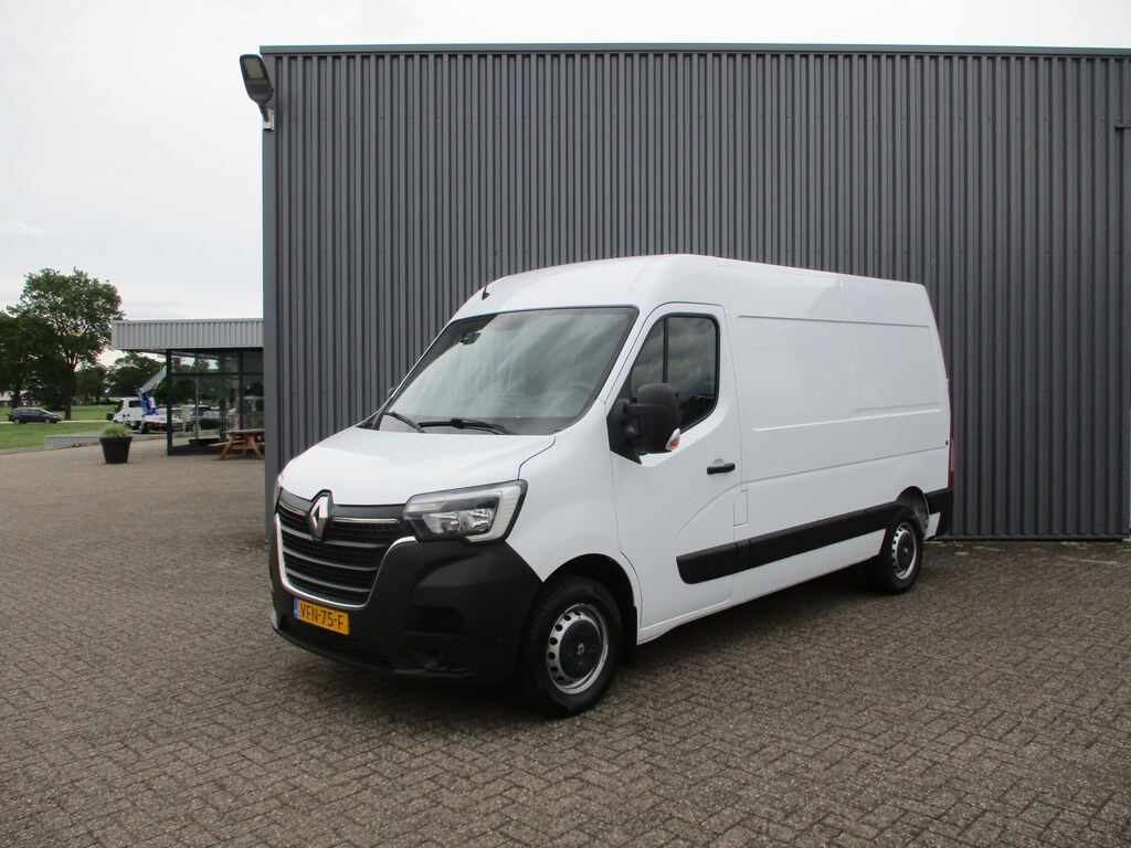 Renault Master 2.3 dCi 135 PK L2 H2 Airco Trekhaak Camera