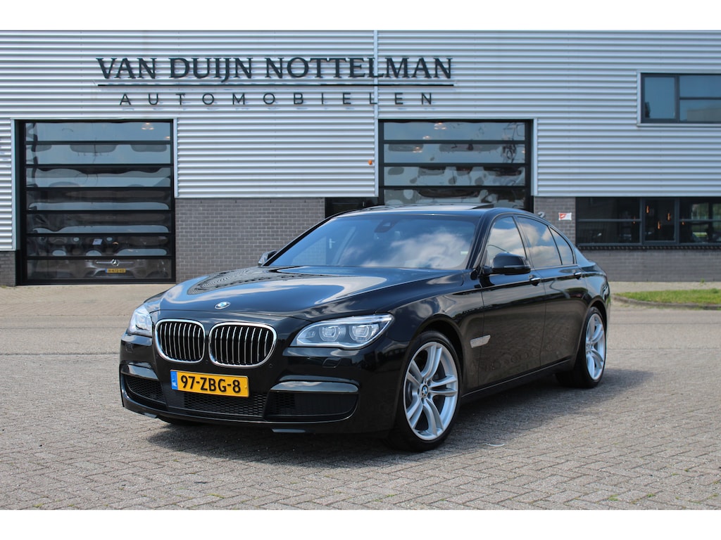 BMW 7-Serie 750i High Executive / M Sport / Softclose / HUD / N.A.P.
