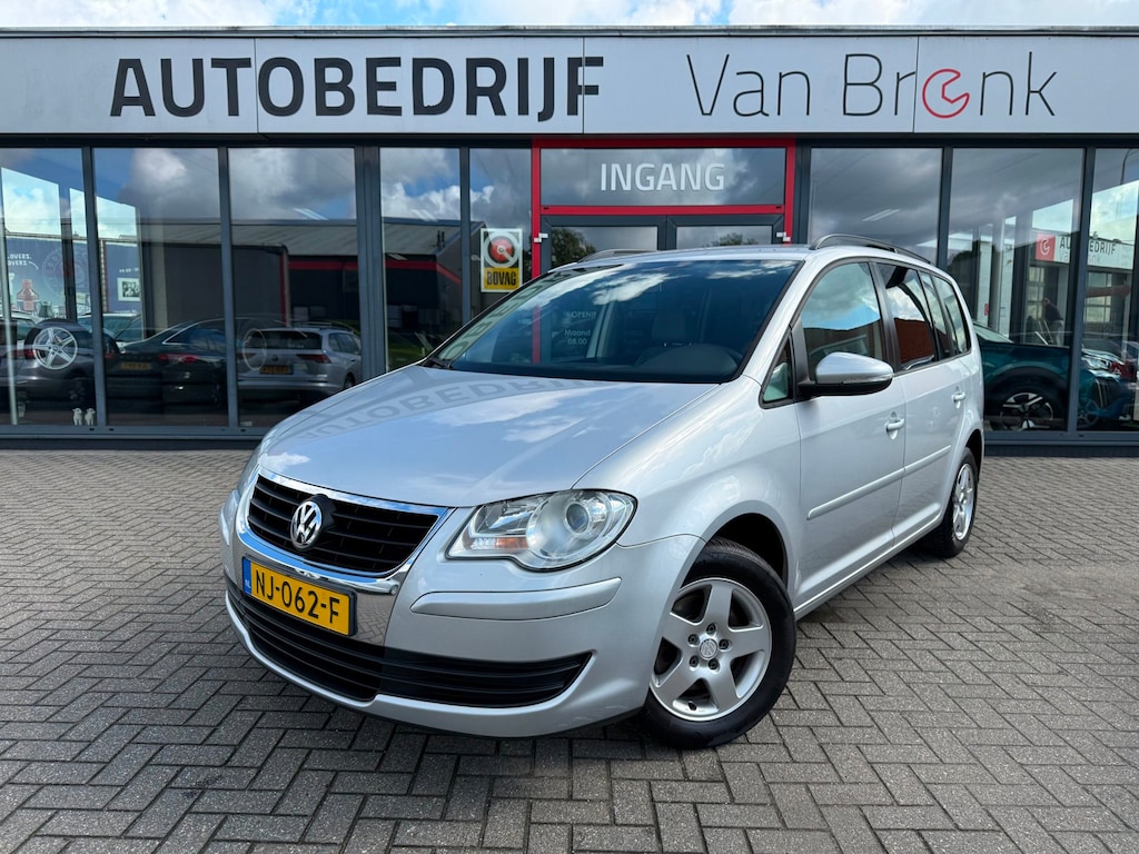 Volkswagen Touran 1.4 TSI Trendline | 7P | NWE APK | Cruise