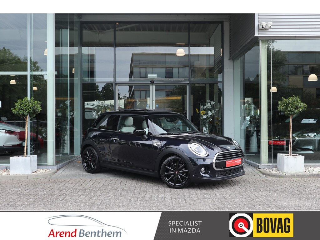 MINI Cooper 1.5 Cooper 60 Years Edition Pano / H&K Audio / Leer / Head-up / LED / Clima / Cruise