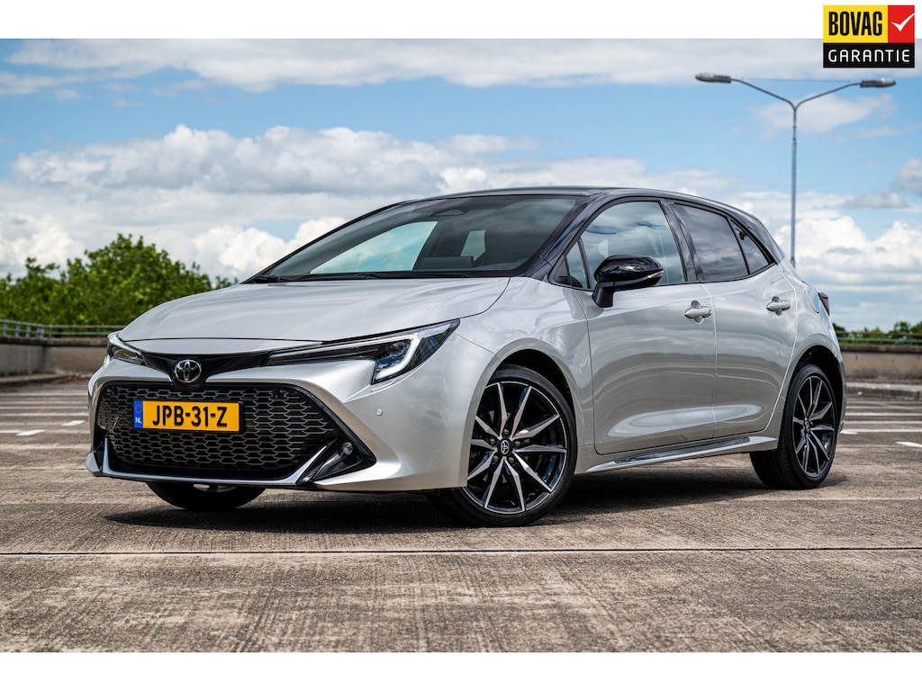 Toyota Corolla Hybrid 140 GR Sport | Airco/Clima | Adaptive Cruise Control | Navigatie | Achteruitrijcamera | Trekhaak |