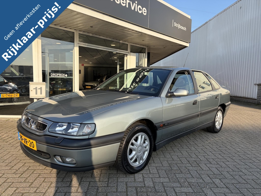 Renault Safrane 2.5 RXT