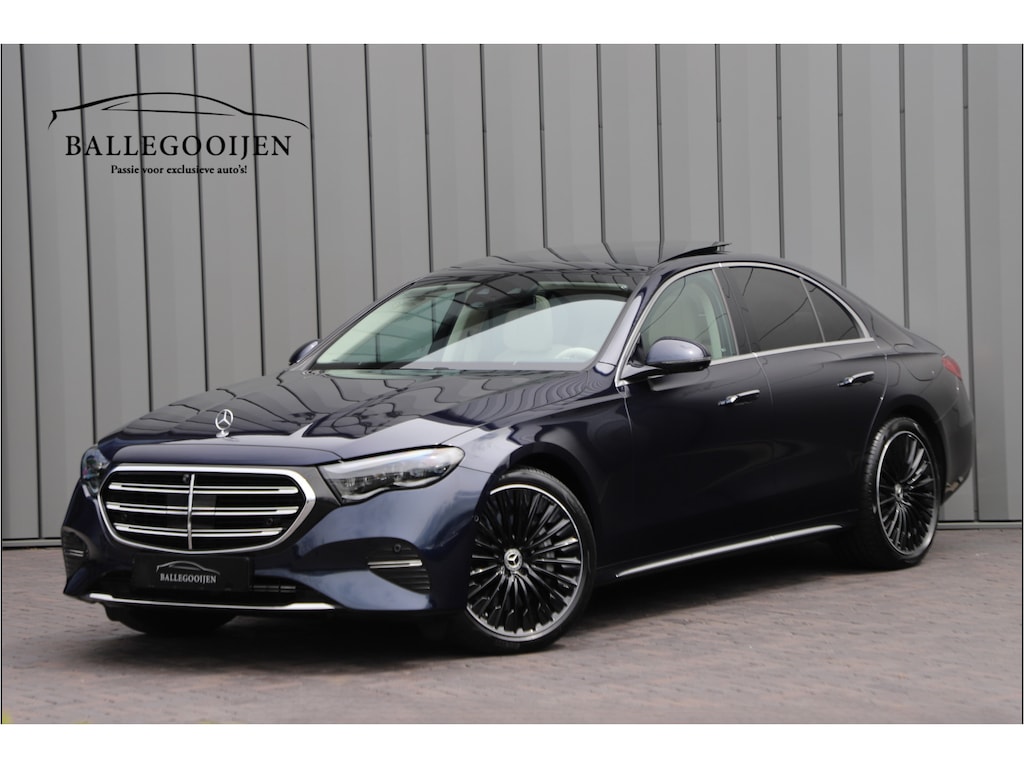 Mercedes-Benz E-klasse 300e Exclusive Line | 313PK | Luchtvering | Achterasbesturing | Massage | Head-up | Burmester 4D | Keyless-go | Distronic+ | 2023.