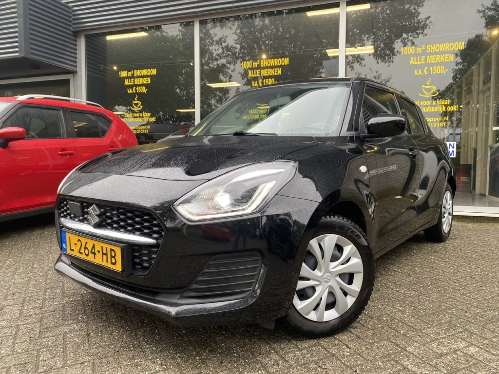 Suzuki Swift 1.2 Comfort Smart Hybrid ADAPTIVE CRUISE/LED