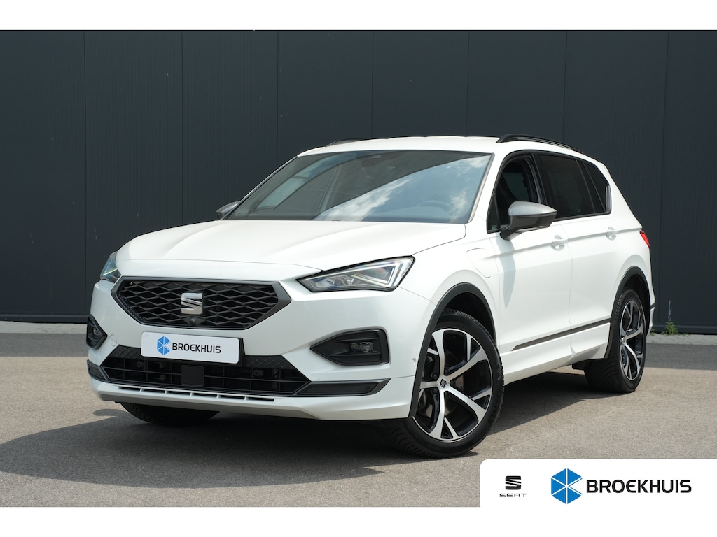 SEAT Tarraco 1.4 TSI e-Hybrid PHEV FR Rondomzicht camera | Trekhaak | Keyless entry | Cruise control adaptief | Dodehoek detectie