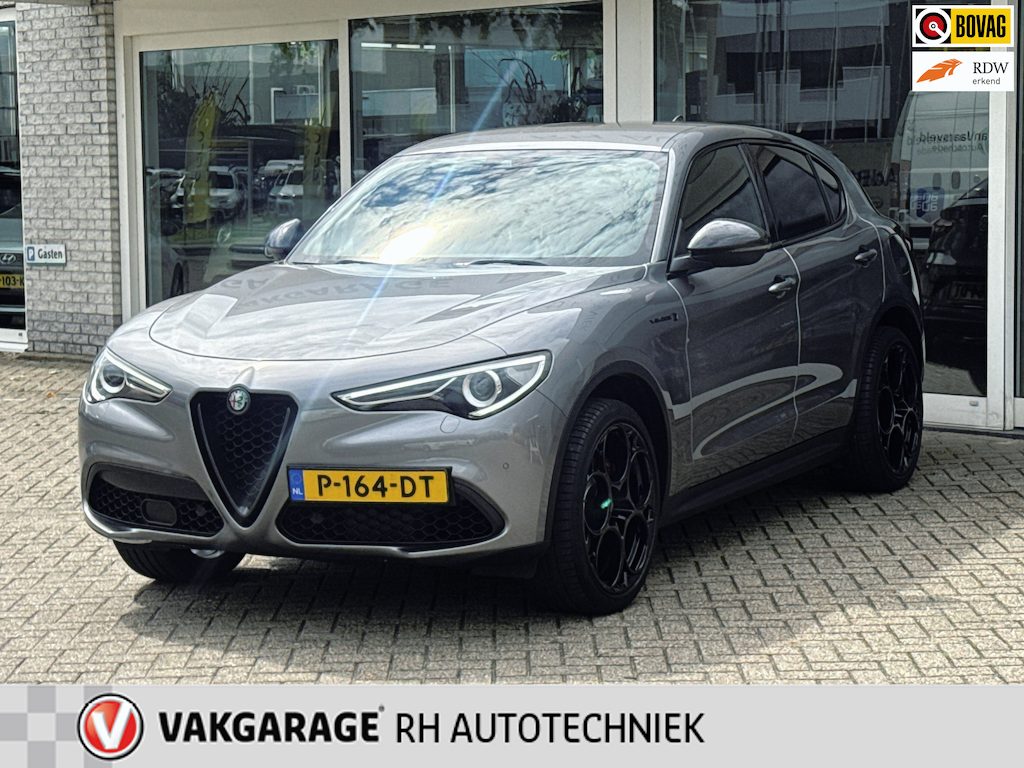 Alfa Romeo Stelvio 2.0 T |Carbon|Veloce uitgevoerd| ABC uitlaatklep|280PK| Nieuwstaat