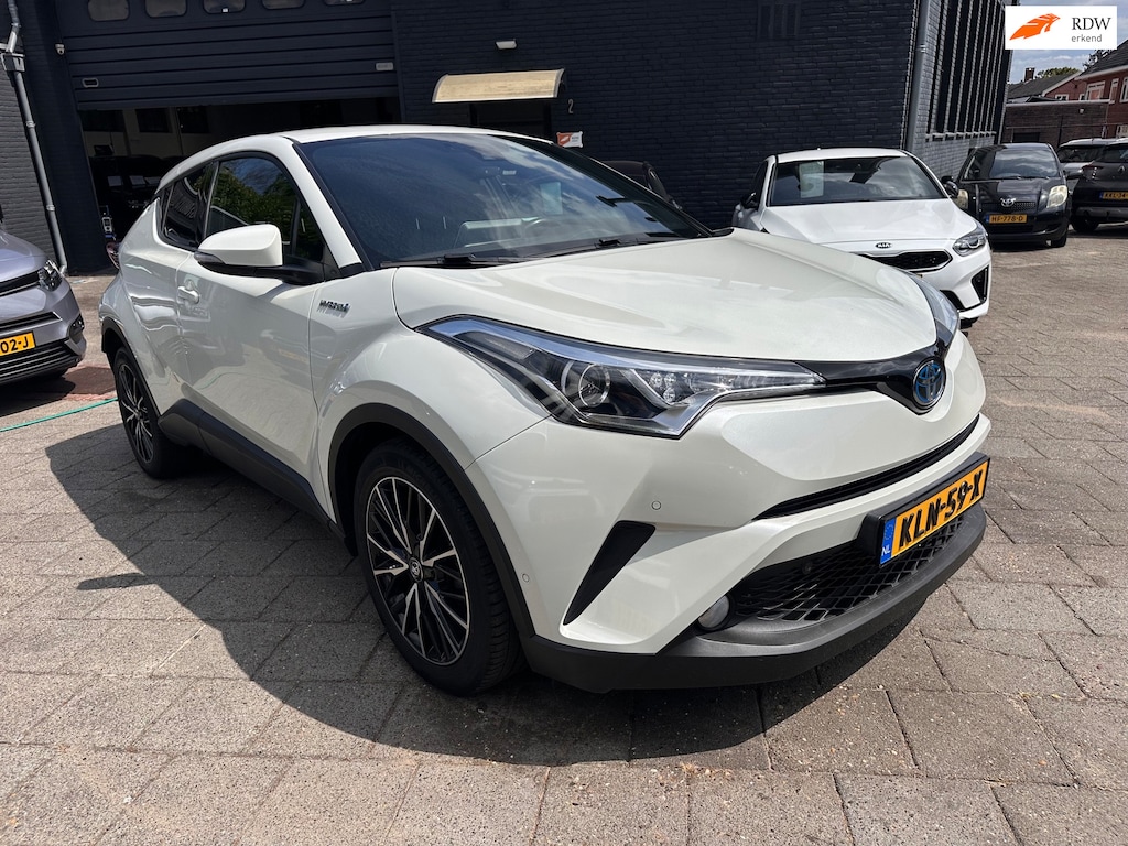 Toyota C-HR / C-HR+ 1.8 Hybrid Black Edition|Leder|Navi