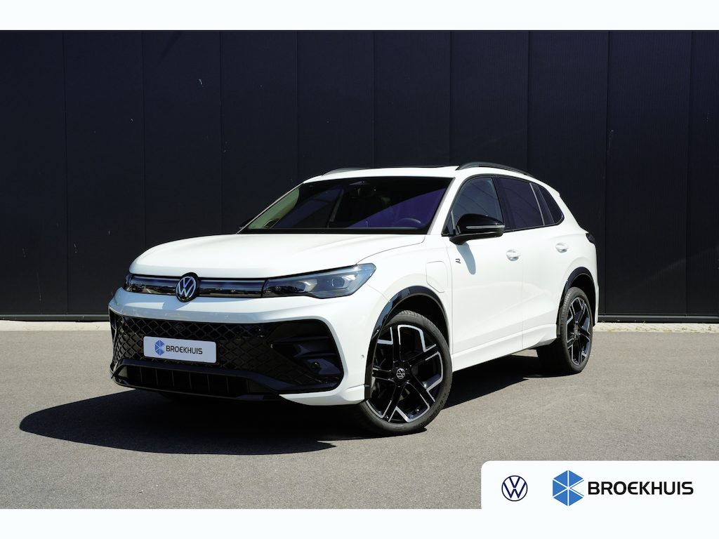 Volkswagen Tiguan 1.5 eHybrid 272pk R-Line Edition | Panoramadak | Trekhaak | Leder | 20" | Stoelverwarming & Ventilatie
