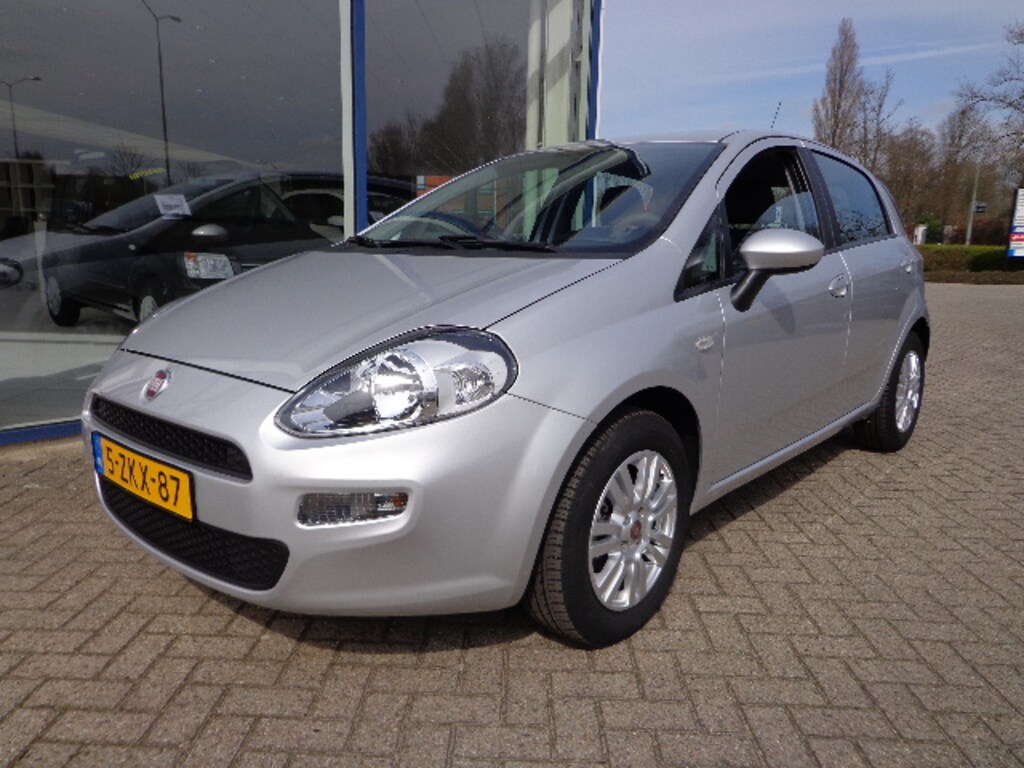 Fiat Punto 1.2 69 EASY 5-DRS 4-cilinder