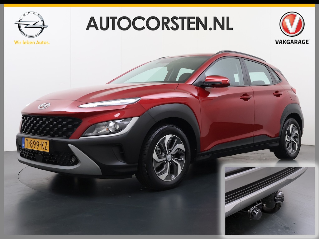 Hyundai Kona 1.6GDI HEV Hybride Autom. Trekhaak Adap.Cruise Camera Apple Carplay Android Auto Navi Ecc Pdc Comfort Smart Led Lmv 16" DAB Krell®-Audio Lane Assist Isofix Rijstrooksensor 1.300KG Trekgewicht 1e Eigenaar Origineel Nederlandse Auto