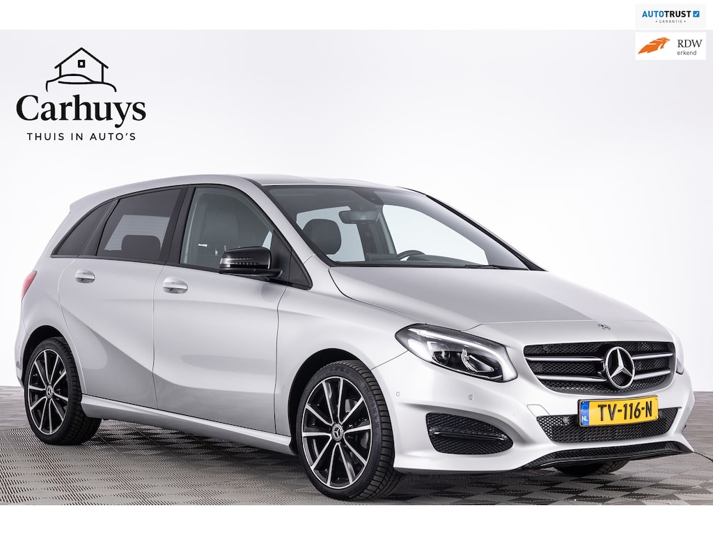 Mercedes-Benz B-klasse 180 Ambition AMG Line Night pakket/Aut/18 Inch/Half leder/Ned auto/Navigatie