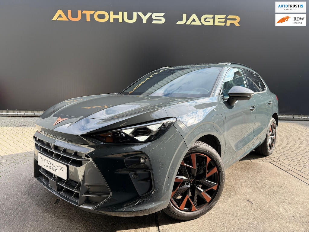 CUPRA Terramar 1.5 TSI e-Hybrid VZ Performance Pano Keyless Camera 360 Sfeer Carplay Vol!