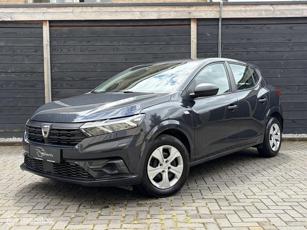 Dacia Sandero 1.0 Essential Airco / CV afstandsbediend / 11.976 KM NAP 1e eigenaar!!!!