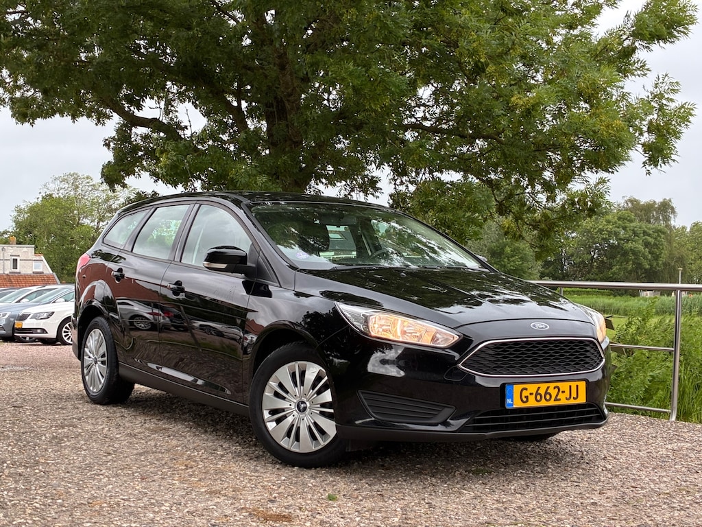 Ford Focus Wagon 1.0 Trend | 103.000 km + Airco + Stoel verw. Nu € 6.975,-!!!
