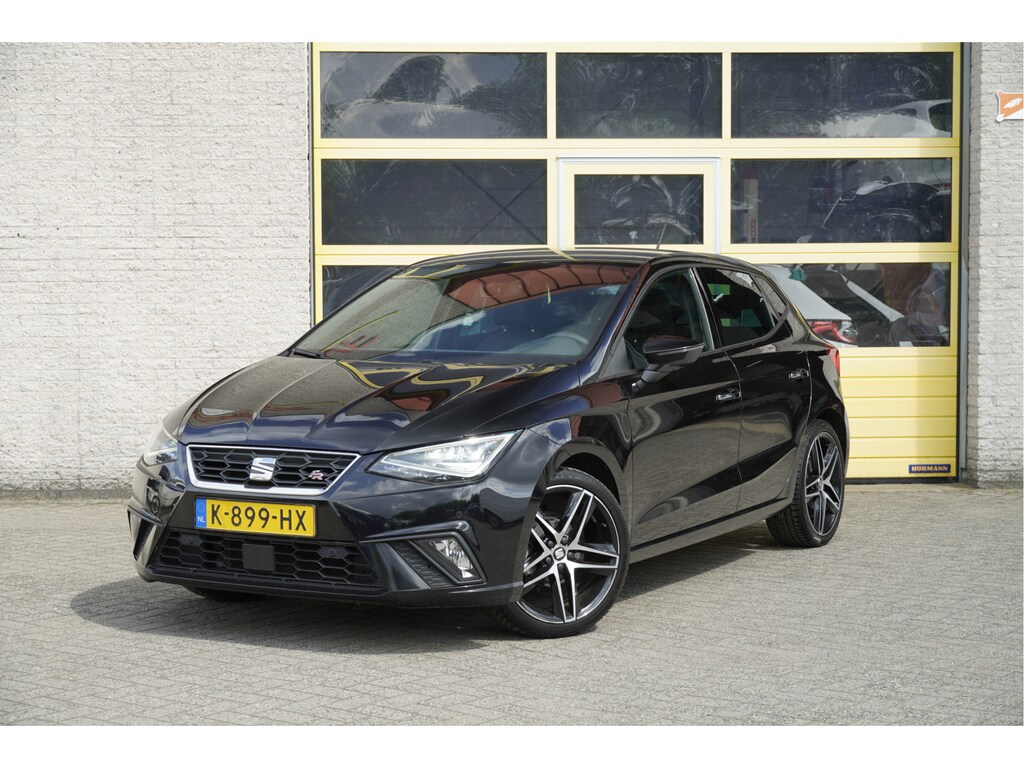 SEAT Ibiza 1.0 TSI 5drs FR Business Intense Plus BJ2020 Lmv 18" | Led V+A | Pdc | Achteruitrijcamera | Navi | Climate control | Cruise control | Sportstoelen | Verwarmde voorstoelen | Zwarte hemel | Extra getint glas