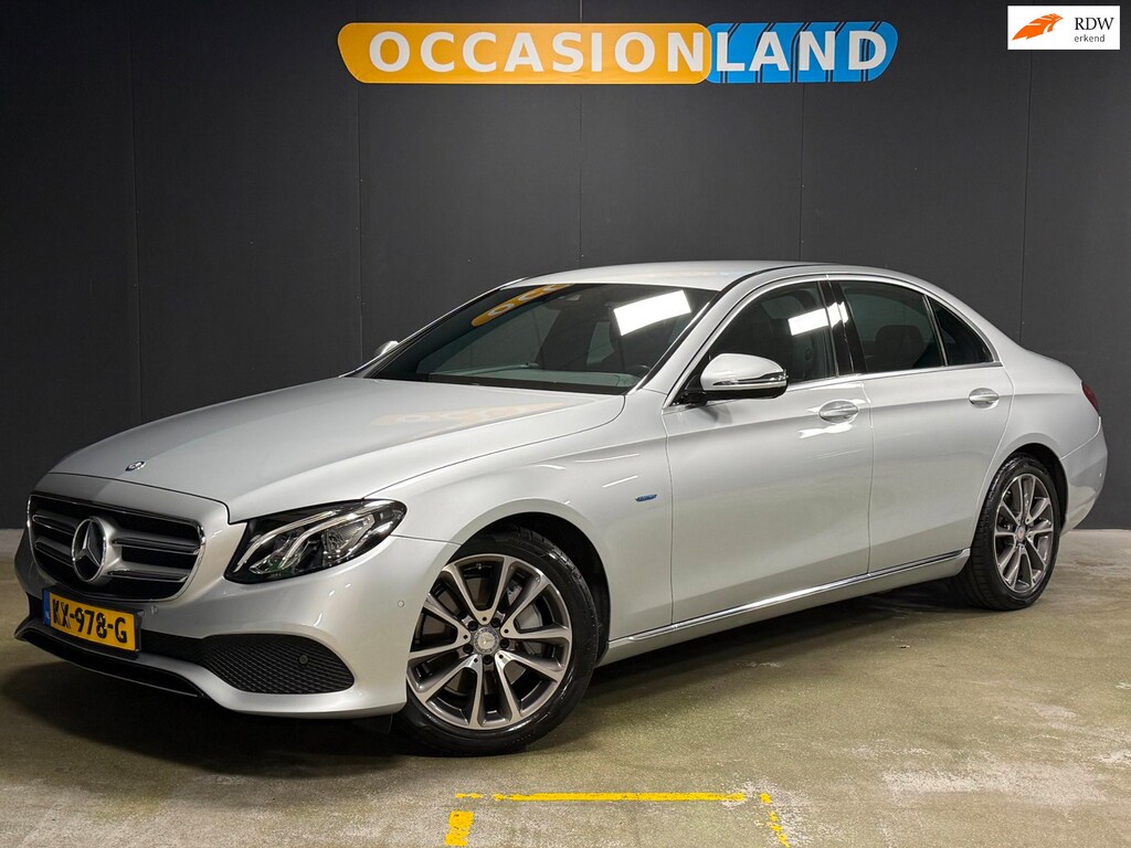 Mercedes-Benz E-klasse 350 e Lease Edition|NL-AUTO|LED|STOELV|CRUISE|CAMERA|SFEER|NAVI|BLUETOOTH|CARPLAY|TREKHAAK|18INCH|