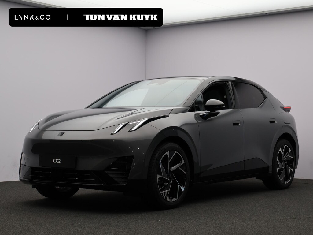 Lynk & Co 02 More 66 kWh Pano | Stuurverwarming | 360 camera VOORRAADACTIE OP=OP