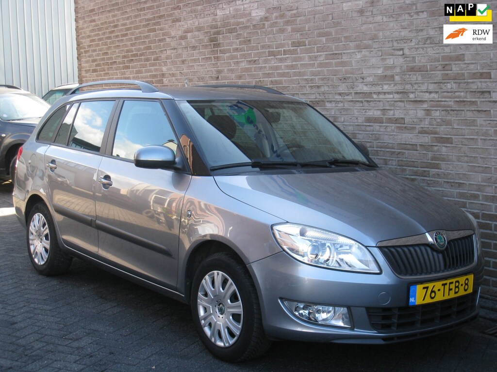 Skoda Fabia Combi 1.2 TSI Ambition - Airco - Trekhaak -